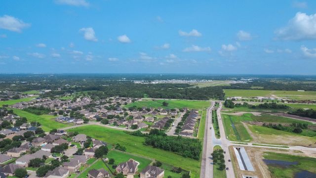 3813 Wild Oak Drive, Pearland, TX 77581