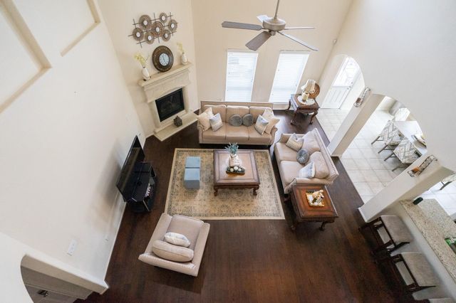 3813 Wild Oak Drive, Pearland, TX 77581