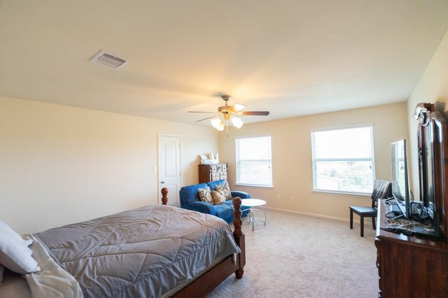 3813 Wild Oak Drive, Pearland, TX 77581