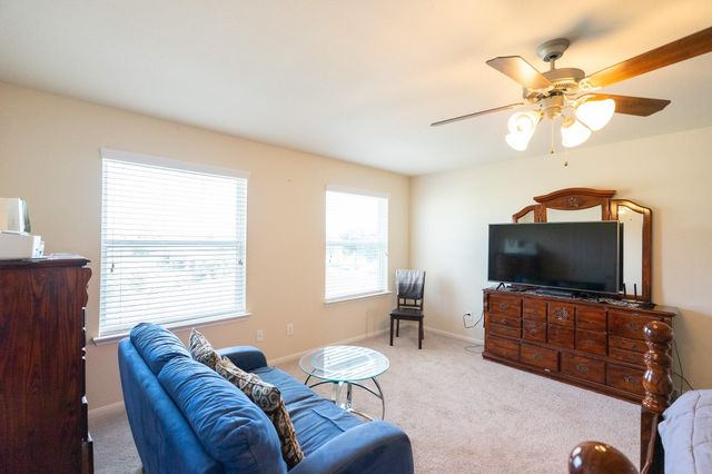 3813 Wild Oak Drive, Pearland, TX 77581