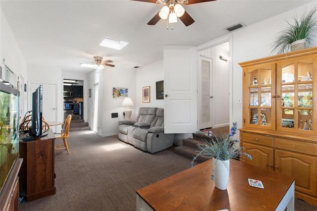 2230 W CENTRAL AVENUE, Winter Haven, FL 33880