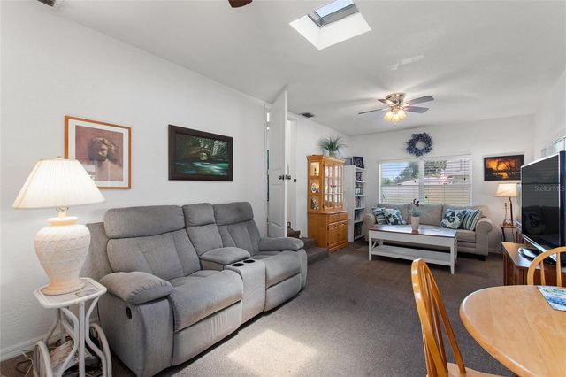 2230 W CENTRAL AVENUE, Winter Haven, FL 33880