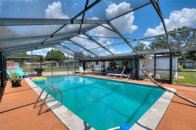 2230 W CENTRAL AVENUE, Winter Haven, FL 33880