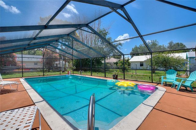 2230 W CENTRAL AVENUE, Winter Haven, FL 33880