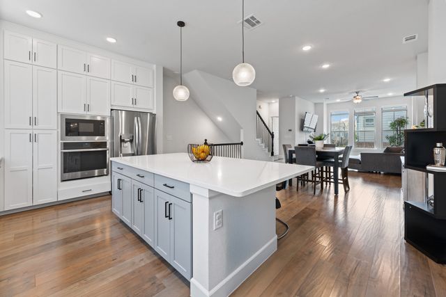 2739 Flowering Peach Lane, Dallas, TX 75212