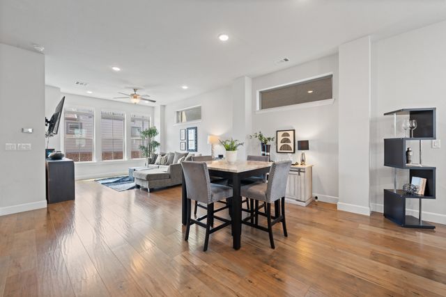 2739 Flowering Peach Lane, Dallas, TX 75212