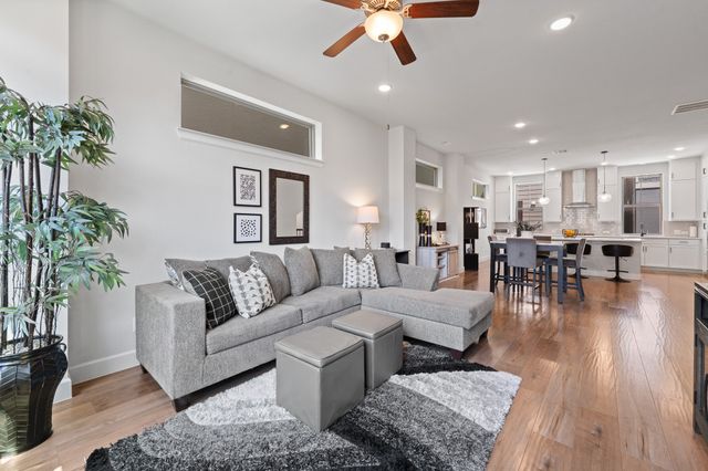 2739 Flowering Peach Lane, Dallas, TX 75212