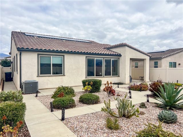 1609 Trailview Dr., Beaumont, CA 92223