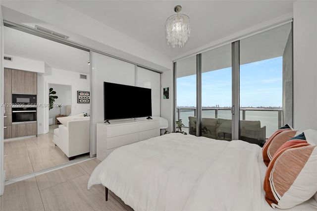 2900 NE 7th Ave 1505, Miami, FL 33137