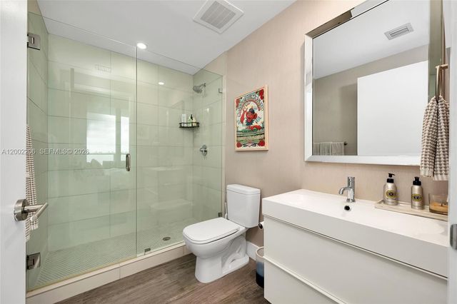 2900 NE 7th Ave 1505, Miami, FL 33137