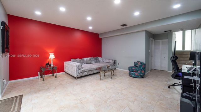 1354 NW 126th Way, Sunrise, FL 33323