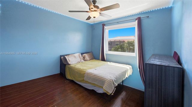 1354 NW 126th Way, Sunrise, FL 33323