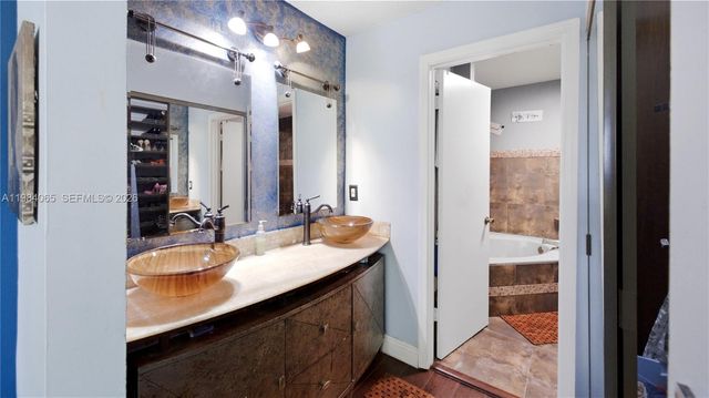 1354 NW 126th Way, Sunrise, FL 33323