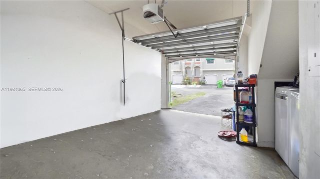 1354 NW 126th Way, Sunrise, FL 33323