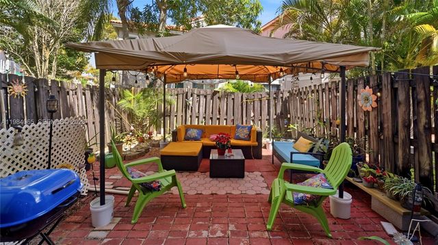 1354 NW 126th Way, Sunrise, FL 33323