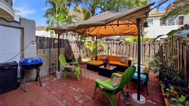 1354 NW 126th Way, Sunrise, FL 33323