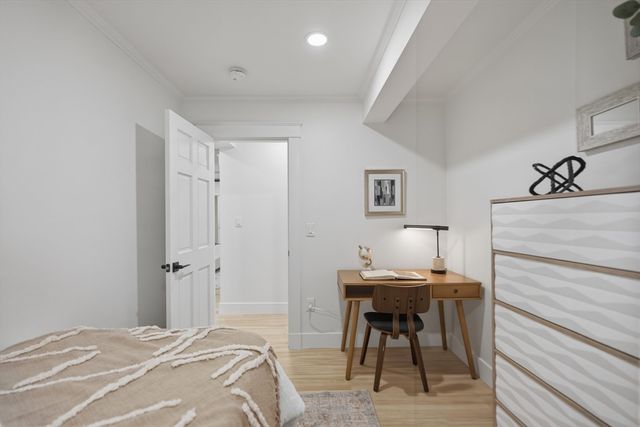 52 Garden St B2, Cambridge, MA 02138