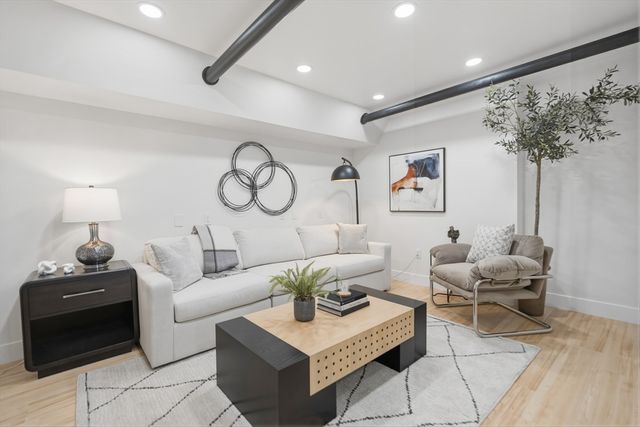 52 Garden St B2, Cambridge, MA 02138