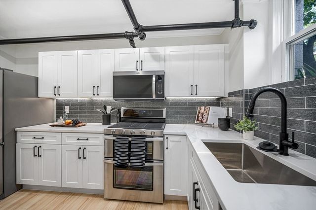52 Garden St B2, Cambridge, MA 02138