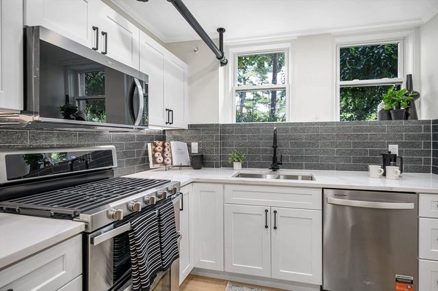52 Garden St B2, Cambridge, MA 02138