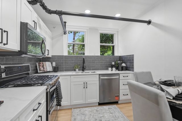 52 Garden St B2, Cambridge, MA 02138