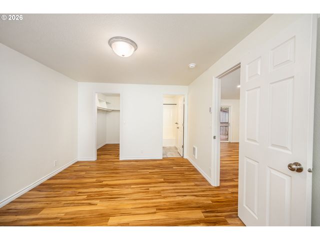 1245 Sw FAIRWAY Dr, Waldport, OR 97394