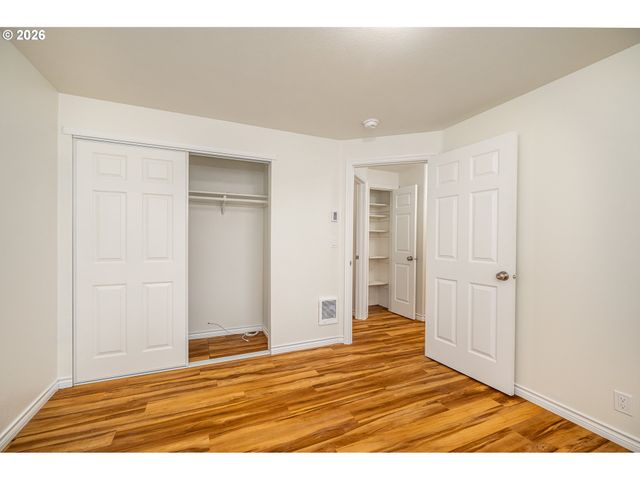 1245 Sw FAIRWAY Dr, Waldport, OR 97394