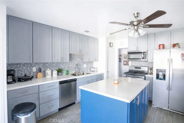 18264 Santa Ana, Bloomington, CA 92316