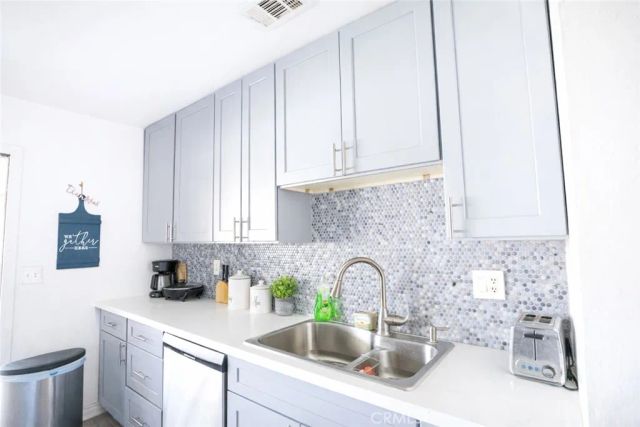 18264 Santa Ana, Bloomington, CA 92316