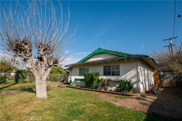 18264 Santa Ana, Bloomington, CA 92316