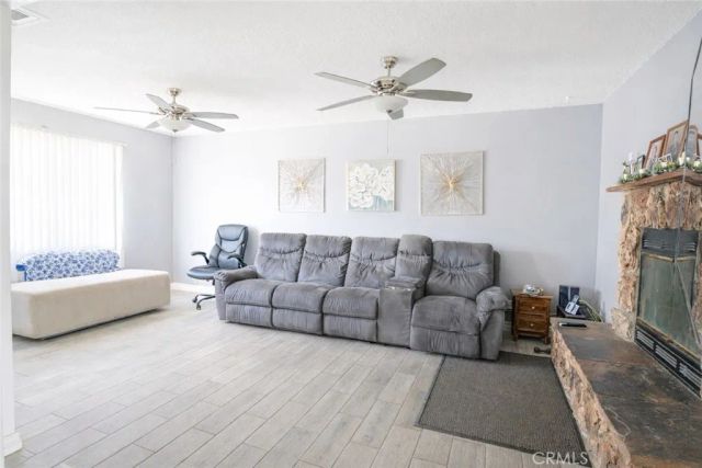 18264 Santa Ana, Bloomington, CA 92316