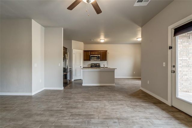 13112 Huntington Drive, Edmond, OK 73025