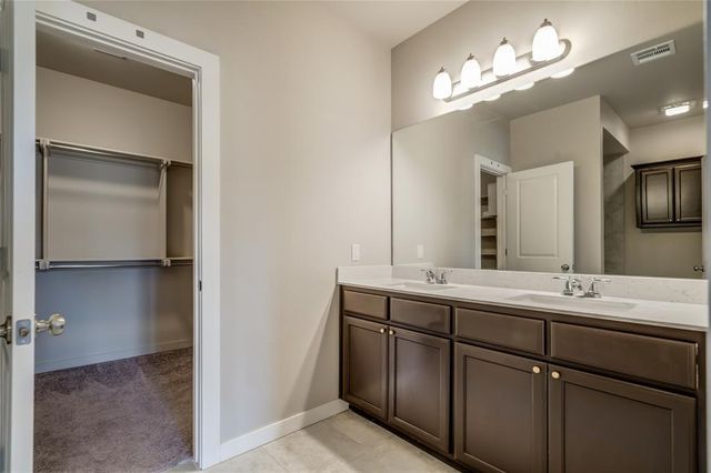 13112 Huntington Drive, Edmond, OK 73025