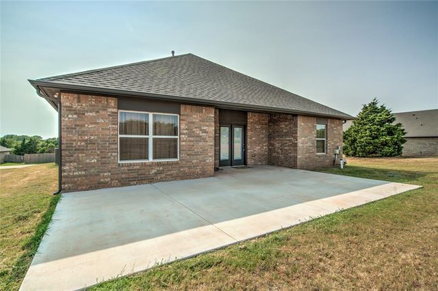 13112 Huntington Drive, Edmond, OK 73025