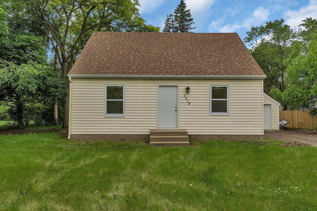 1519 Roosevelt Road, Saint Cloud, MN 56301