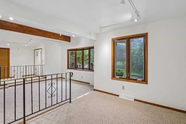2486 County Highway E, Mount Horeb, WI 53572