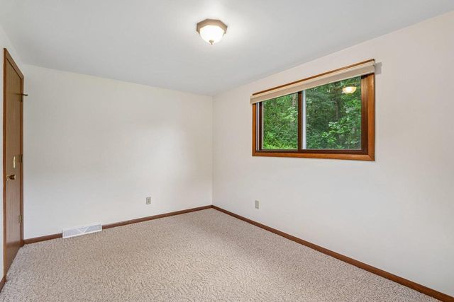 2486 County Highway E, Mount Horeb, WI 53572