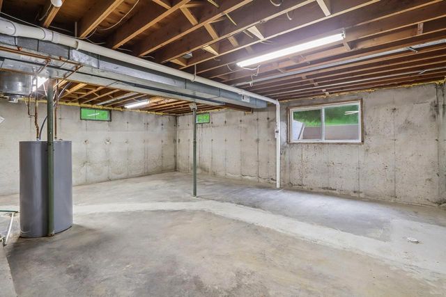 2486 County Highway E, Mount Horeb, WI 53572