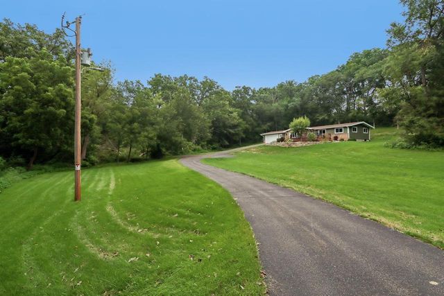 2486 County Highway E, Mount Horeb, WI 53572