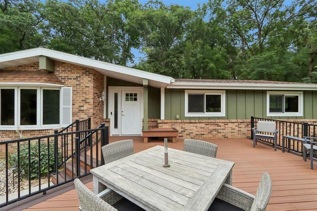 2486 County Highway E, Mount Horeb, WI 53572