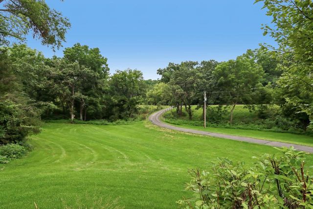 2486 County Highway E, Mount Horeb, WI 53572
