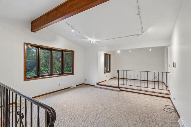 2486 County Highway E, Mount Horeb, WI 53572