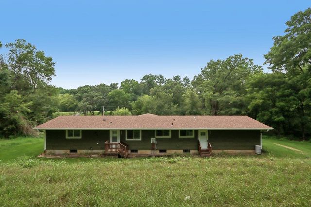 2486 County Highway E, Mount Horeb, WI 53572