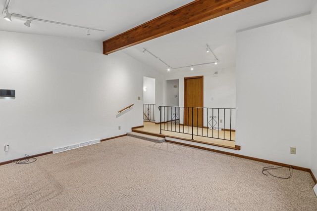 2486 County Highway E, Mount Horeb, WI 53572
