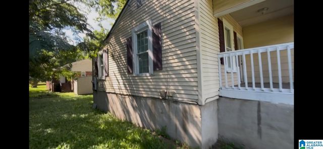 540 1ST AVENUE, Graysville, AL 35073