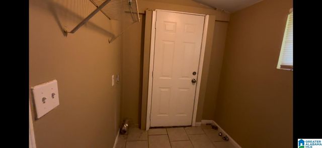 540 1ST AVENUE, Graysville, AL 35073