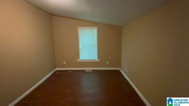 540 1ST AVENUE, Graysville, AL 35073
