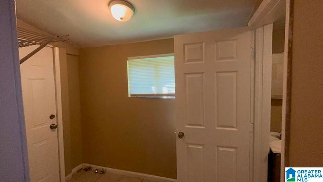 540 1ST AVENUE, Graysville, AL 35073