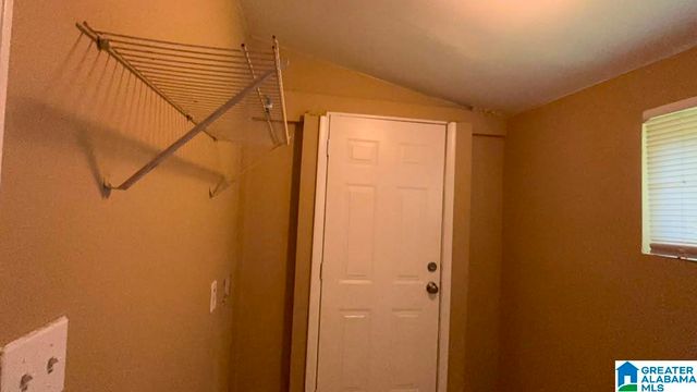 540 1ST AVENUE, Graysville, AL 35073