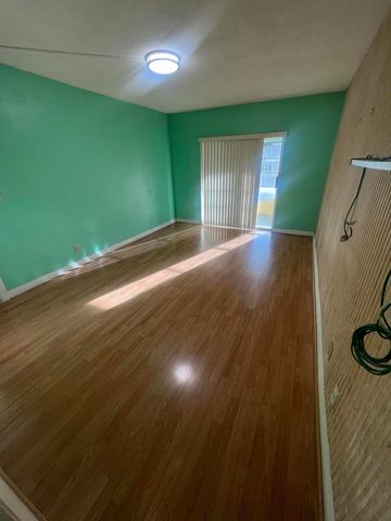 3071 NW 47th Terrace 125, Lauderdale Lakes, FL 33313